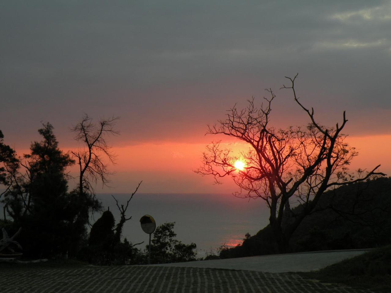 Dayspring Inn Nangan Εξωτερικό φωτογραφία